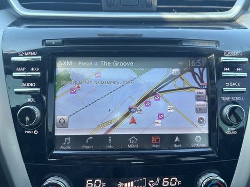 Used 2017 Nissan Murano Platinum w/ Platinum Technology Package image 15