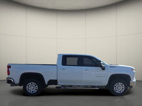 Used 2023 Chevrolet Silverado 2500 LT w/ Convenience Package image 10