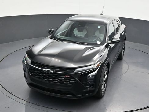 Used 2024 Chevrolet Trax RS FWD image 21