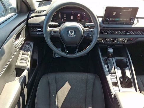 Used 2024 Honda Accord EX image 11