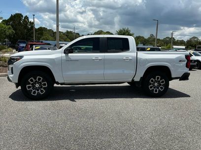 Used 2023 Chevrolet Colorado Z71 w/ Z71 Convenience Package 2