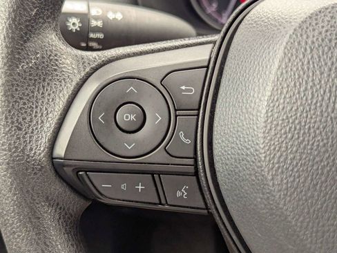 Used 2024 Toyota RAV4 XLE FWD image 24