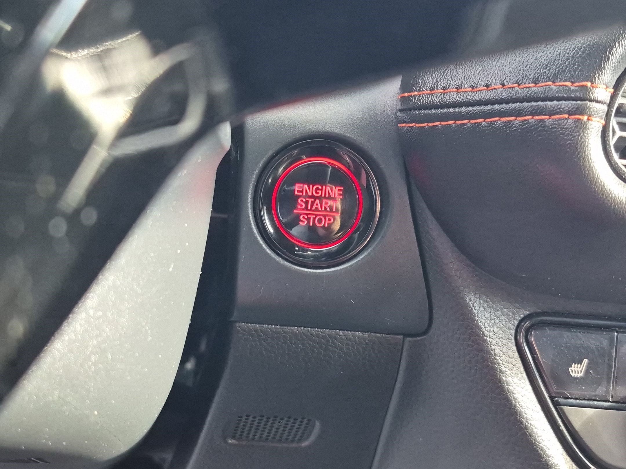 Certified 2025 Honda HR-V Sport image 21