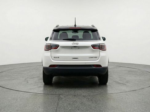 Used 2025 Jeep Compass Limited AWD/4WD image 7