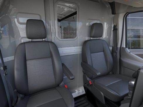 New 2026 Ford Transit 250 148 Medium Roof RWD image 10