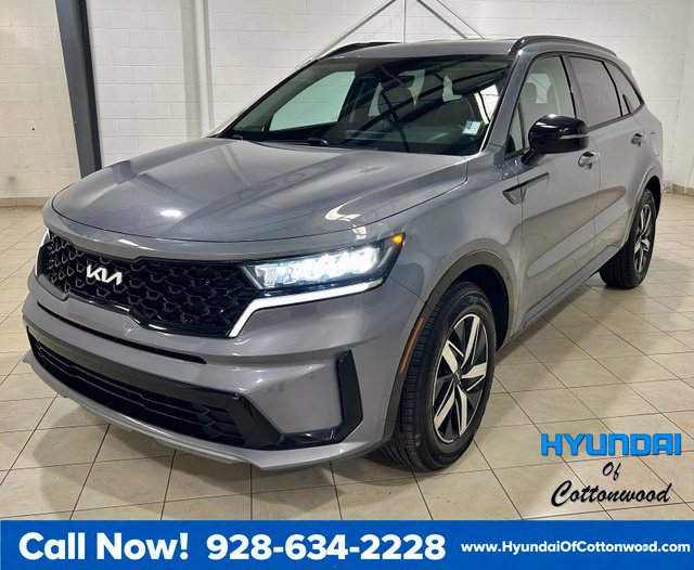 Used 2023 Kia Sorento S FWD image 1