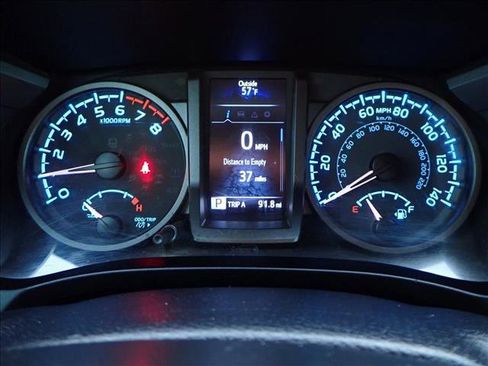 Used 2020 Toyota Tacoma TRD Off-Road image 23