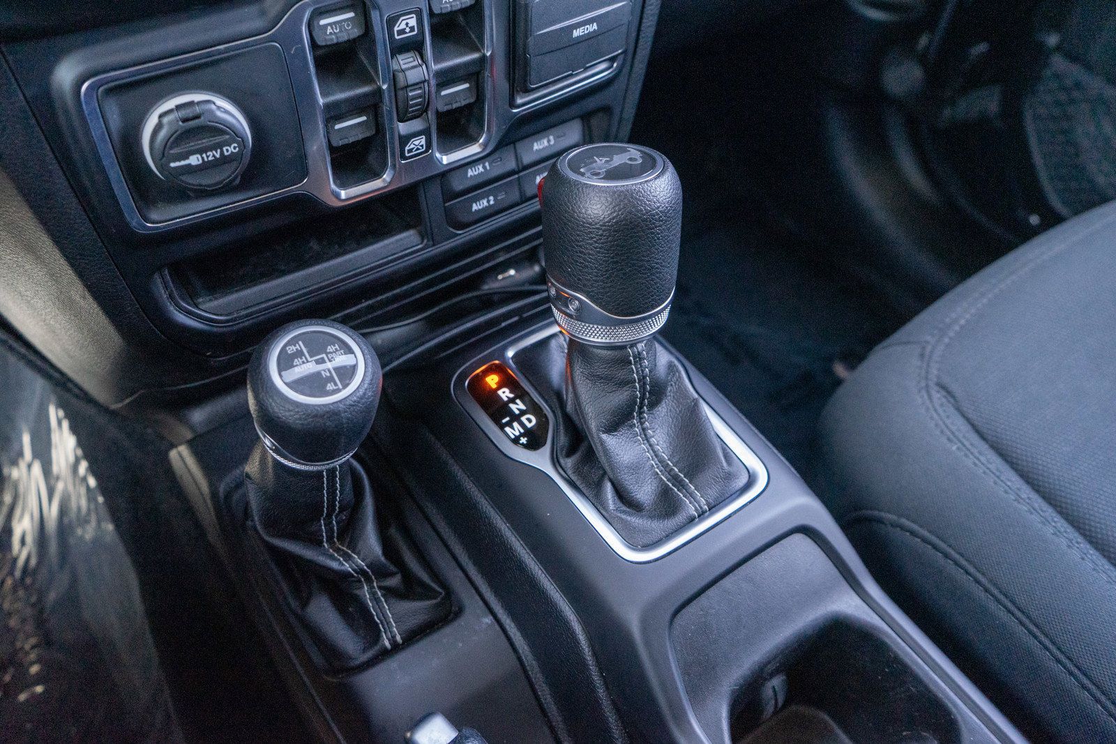 Used 2019 Jeep Wrangler Unlimited Sahara AWD/4WD image 21
