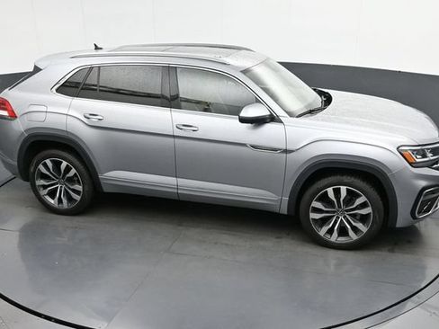 Used 2020 Volkswagen Atlas Cross Sport SEL Premium R-Line AWD/4WD image 44