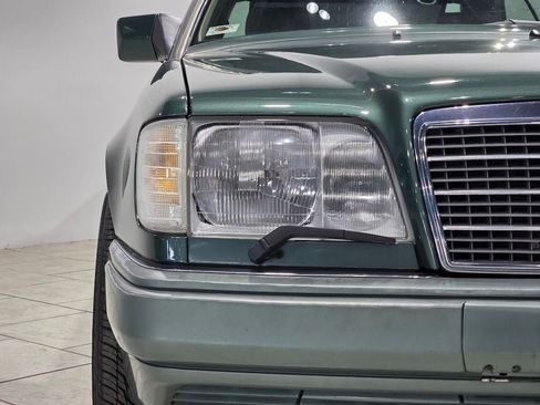 Used 1994 Mercedes-Benz E 320 Coupe image 16