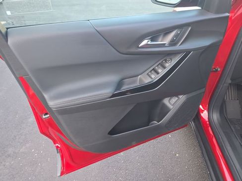 New 2026 Chevrolet Equinox LT w/ Convenience Package II image 10