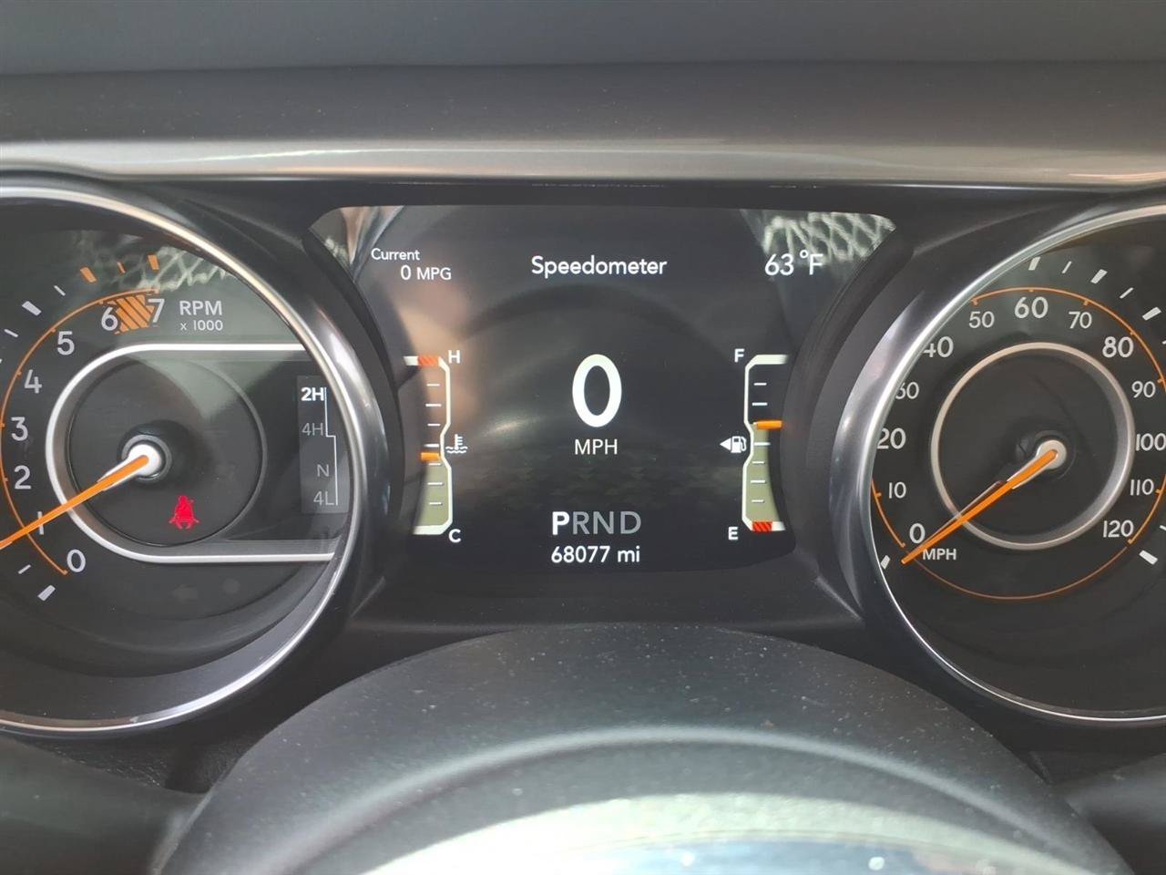 Used 2020 Jeep Wrangler Unlimited Sahara AWD/4WD image 15