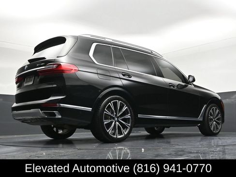 Used 2021 BMW X7 xDrive40i w/ Premium Package 2 AWD/4WD image 33