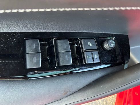 Certified 2024 Toyota Corolla SE w/ SE Package image 16