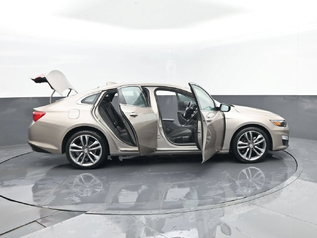 Used 2025 Chevrolet Malibu LT FWD image 28