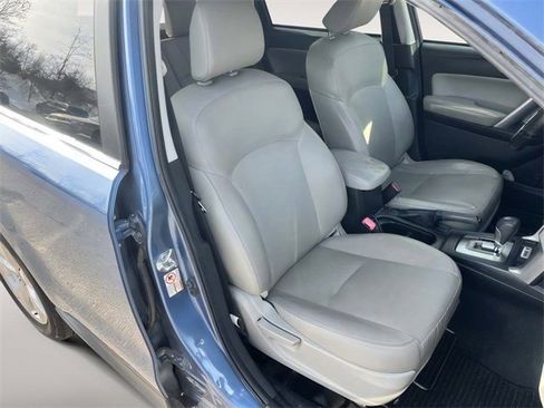 Used 2016 Subaru Forester 2.5i Limited w/ Popular Package #2 image 15