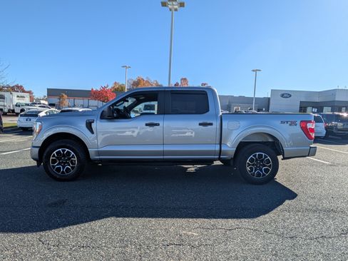 Certified 2022 Ford F150 XL w/ STX Appearance Package image 6