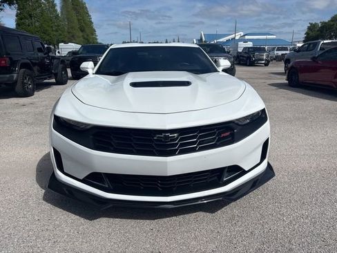 Used 2022 Chevrolet Camaro LT w/ RS Package image 2