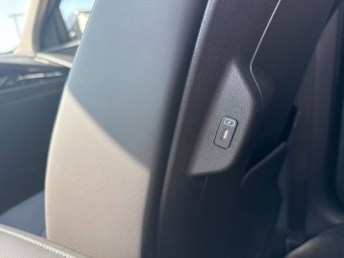 New 2025 Kia Niro EX Touring image 19