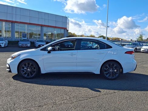 Certified 2025 Toyota Corolla SE image 4