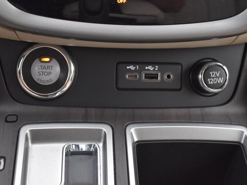 Used 2024 Nissan Murano Platinum w/ Cargo Package image 32