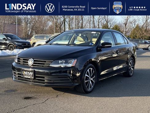 Used 2017 Volkswagen Jetta SE image 5