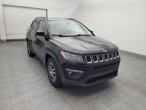 Used 2020 Jeep Compass Latitude FWD image 13