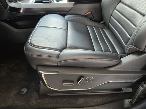 New 2025 Ford F150 Platinum w/ FX4 Off-Road Package image 18
