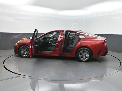 Used 2023 Kia K5 LXS FWD image 38