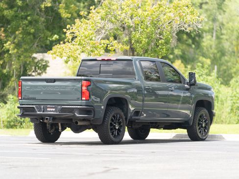 Used 2025 Chevrolet Silverado 2500 LT w/ Trail Boss Package AWD/4WD image 42