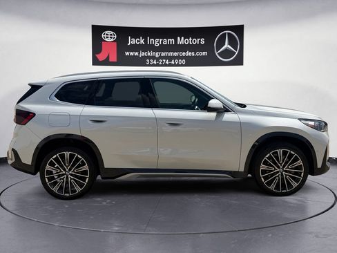 Used 2025 BMW X1 xDrive28i w/ Technology Package AWD/4WD image 6
