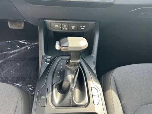 Used 2025 Kia K4 FWD image 36