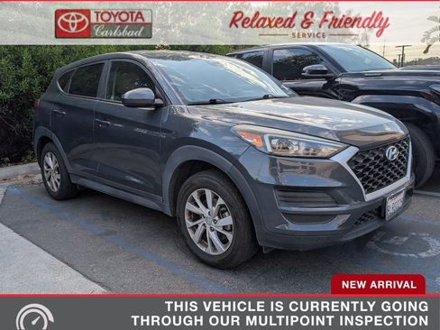 Used 2019 Hyundai Tucson SE w/ Cargo Package FWD image 1