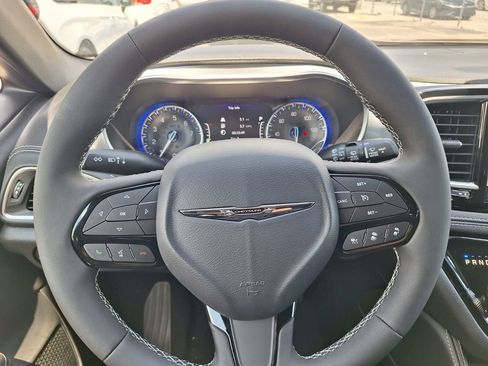 New 2026 Chrysler Pacifica Limited w/ S Appearance Package image 19