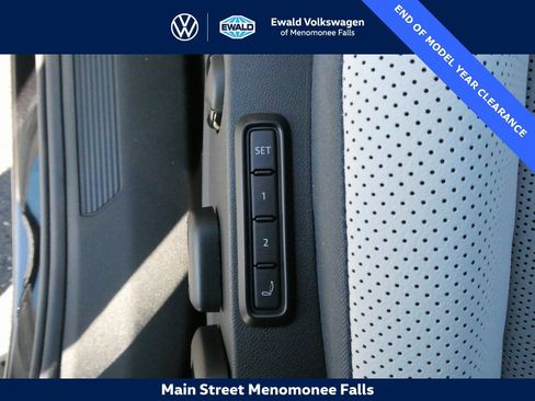 New 2025 Volkswagen ID.4 Pro S image 27