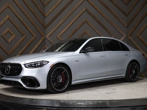 Used 2025 Mercedes-Benz S 63 AMG S image 10