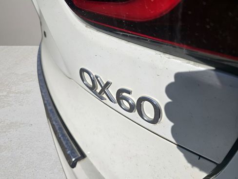 Used 2019 INFINITI QX60 Luxe w/ Sensory Package image 4