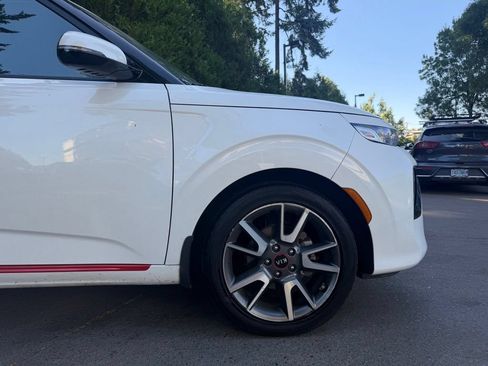 Used 2021 Kia Soul GT-Line FWD image 3