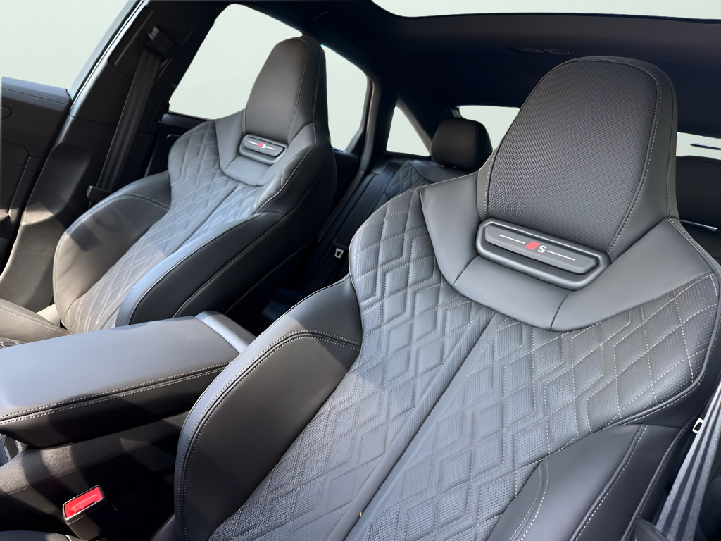 Certified 2026 Audi A6 Prestige AWD/4WD image 18