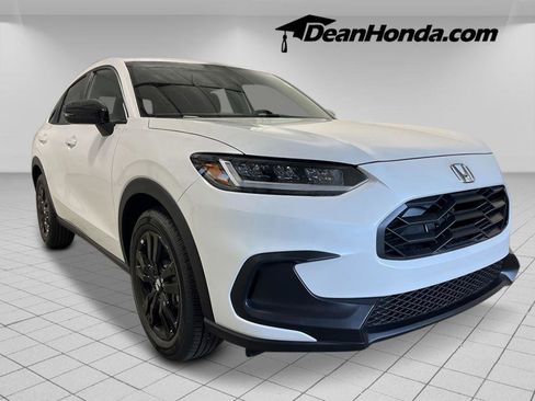 New 2026 Honda HR-V Sport image 9