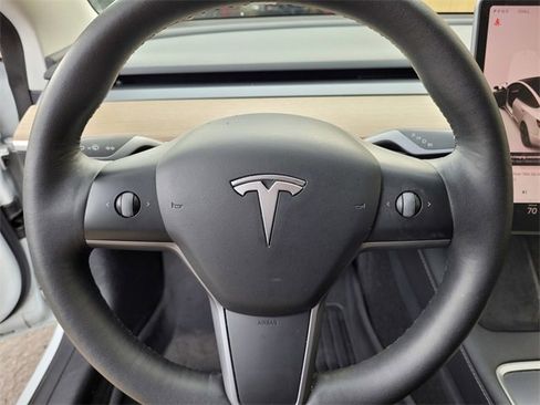 Used 2022 Tesla Model 3 Long Range image 29