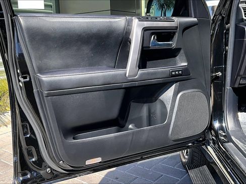Used 2023 Toyota 4Runner Limited RWD image 23