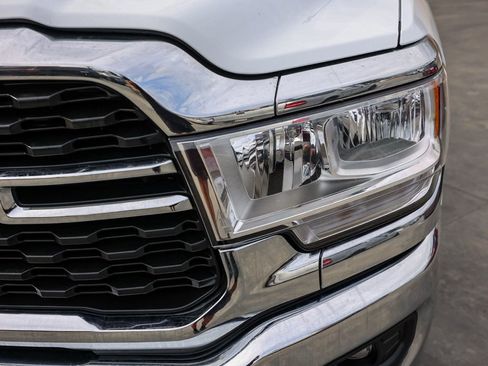 Used 2024 RAM 2500 Big Horn image 10