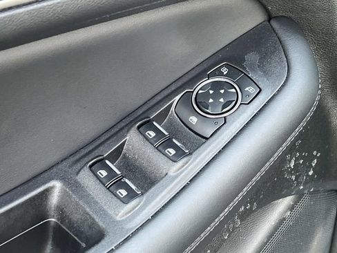 Certified 2024 Ford Edge SEL w/ Convenience Package image 18