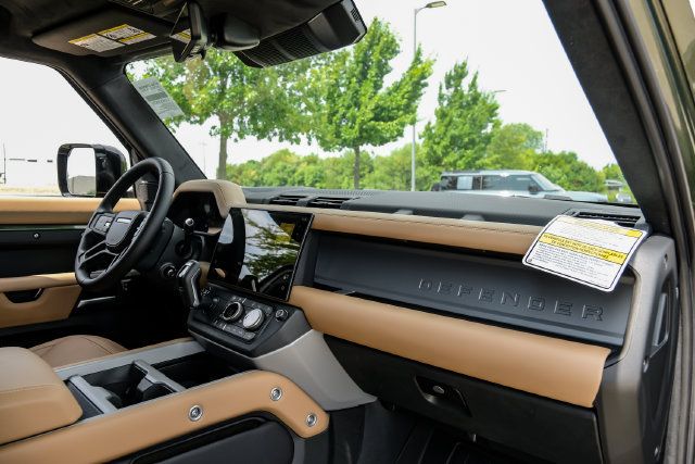 New 2026 Land Rover Defender 110 X AWD/4WD image 15