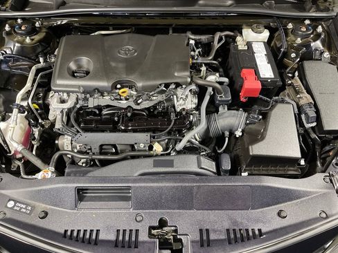 Used 2023 Toyota Camry XSE image 9