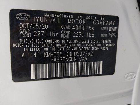 Used 2020 Hyundai Ioniq SE image 33