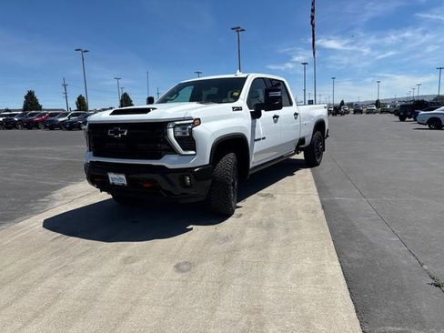 New 2026 Chevrolet Silverado 3500 LTZ w/ Trail Boss Package AWD/4WD image 7