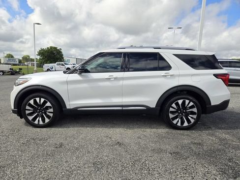 Used 2026 Ford Explorer Platinum w/ LUX Leather Package AWD/4WD image 4