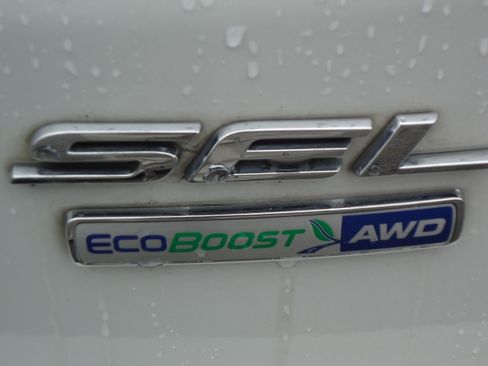 Used 2020 Ford Edge SEL w/ Convenience Package image 10